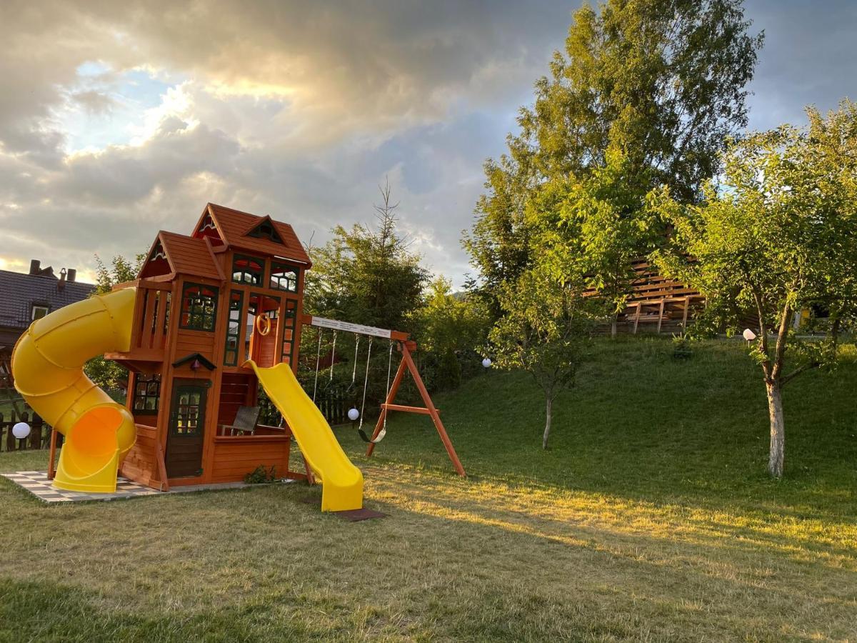 Cazare Colibita Casa Lipan Kültér fotó
