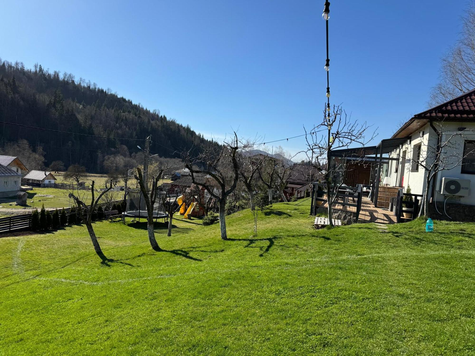 Cazare Colibita Casa Lipan Kültér fotó